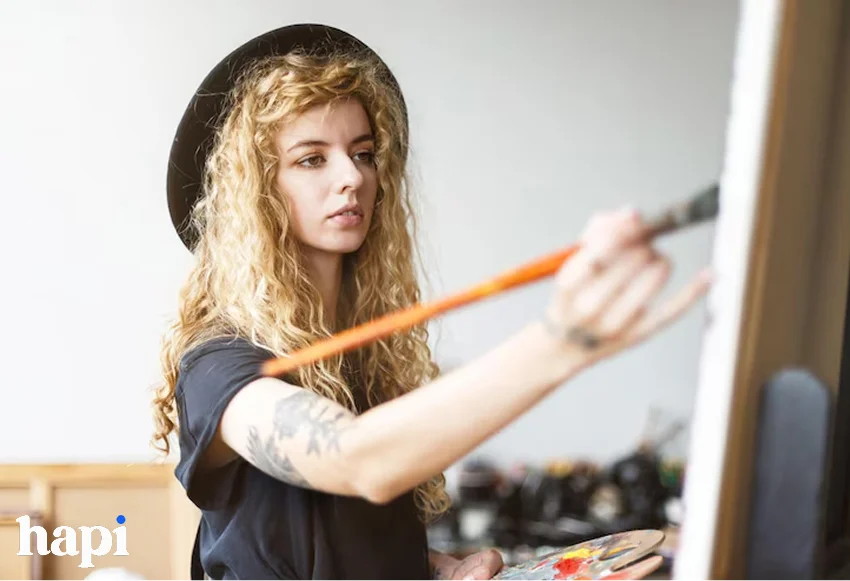 an art influencer painting