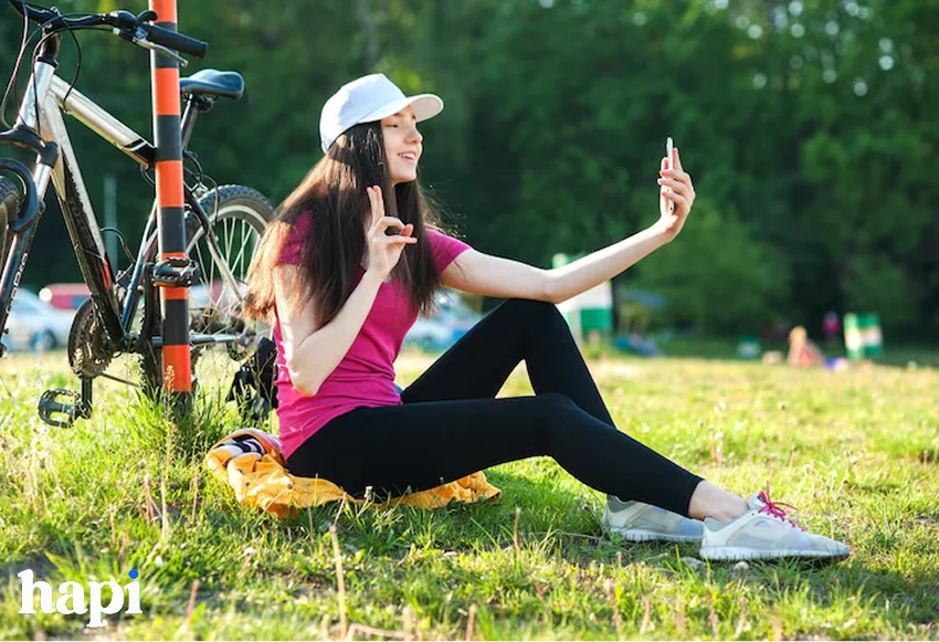 an influencer creating video outdoor